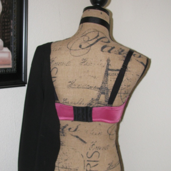 Fredricks of Hollywood Bombshell Push-up Bra - Picture 7 of 8
